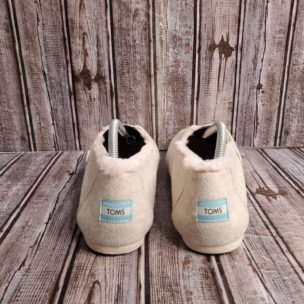 TOMS Women's Alpargata Fleece Faux Fur Slip On Cream Size 11 - Picture 5 of 13